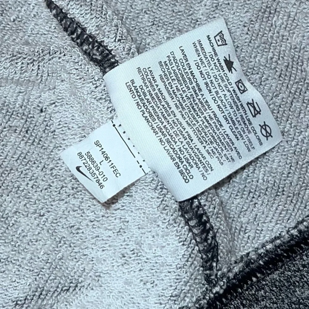 Nike dri fit sweater